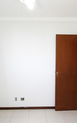 Apartamento à venda com 77m², 3 quartos e 2 vagasQuarto 2