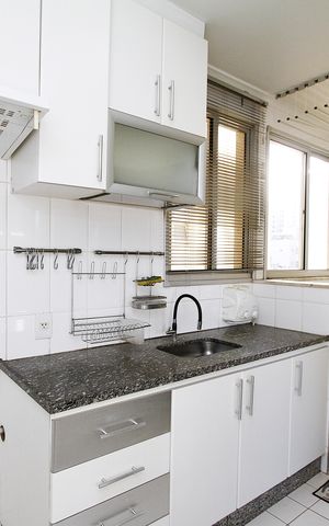 Apartamento à venda com 77m², 3 quartos e 2 vagasCozinha