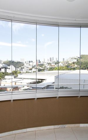 Apartamento à venda com 77m², 3 quartos e 2 vagasVaranda da Sala