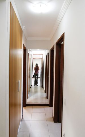 Apartamento à venda com 77m², 3 quartos e 2 vagasCorredor