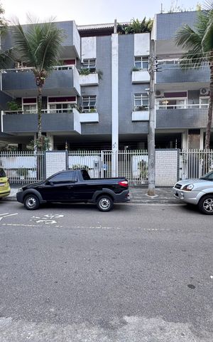 Apartamento para alugar com 205m², 3 quartos e 2 vagas Apartamento para alugar com 205m², 3 quartos e 2 vagasFachada