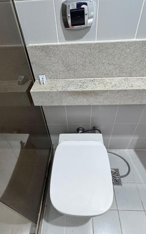 Apartamento para alugar com 205m², 3 quartos e 2 vagas Apartamento para alugar com 205m², 3 quartos e 2 vagasBanheiro Social