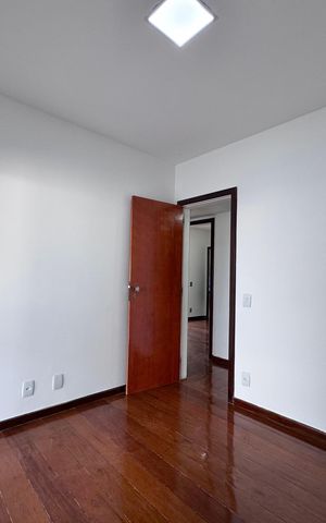 Apartamento para alugar com 205m², 3 quartos e 2 vagas Apartamento para alugar com 205m², 3 quartos e 2 vagasquarto 1