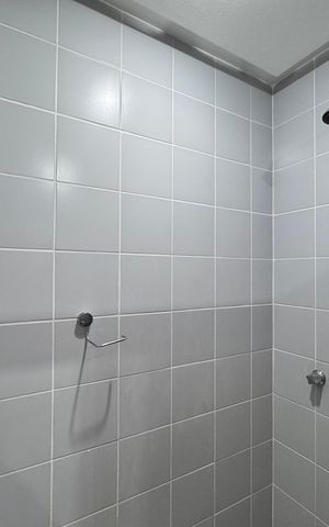 Apartamento para alugar com 205m², 3 quartos e 2 vagas Apartamento para alugar com 205m², 3 quartos e 2 vagasBanheiro Social
