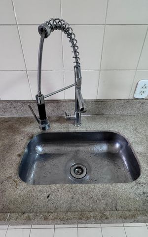 Apartamento para alugar com 205m², 3 quartos e 2 vagas Apartamento para alugar com 205m², 3 quartos e 2 vagasCozinha e Área de Serviço