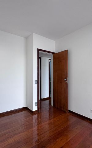 Apartamento para alugar com 205m², 3 quartos e 2 vagas Apartamento para alugar com 205m², 3 quartos e 2 vagasquarto 2
