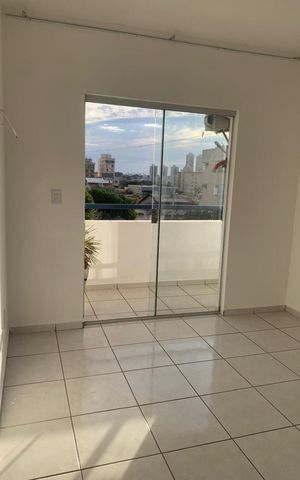 Apartamento para alugar com 96m², 3 quartos e 1 vaga Apartamento para alugar com 96m², 3 quartos e 1 vagaQuarto