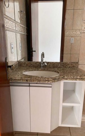 Apartamento para alugar com 96m², 3 quartos e 1 vaga Apartamento para alugar com 96m², 3 quartos e 1 vagaBanheiro