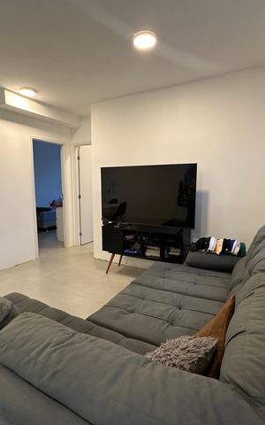 Apartamento à venda com 69m², 2 quartos e 2 vagas Apartamento à venda com 69m², 2 quartos e 2 vagasSala