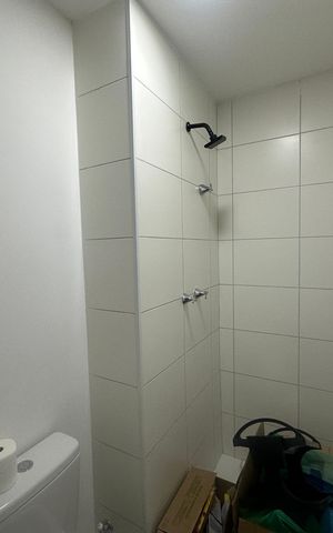 Apartamento à venda com 69m², 2 quartos e 2 vagas Apartamento à venda com 69m², 2 quartos e 2 vagasBanheiro da Suíte 2