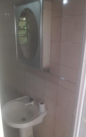 Studio para alugar com 26m², 1 quarto e sem vaga Studio para alugar com 26m², 1 quarto e sem vagaBanheiro