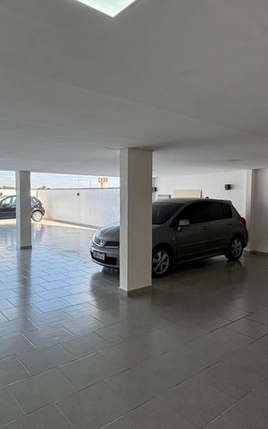 Apartamento à venda com 100m², 2 quartos e 2 vagas Apartamento à venda com 100m², 2 quartos e 2 vagasGaragem