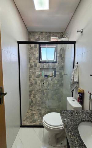 Apartamento à venda com 100m², 2 quartos e 2 vagas Apartamento à venda com 100m², 2 quartos e 2 vagasBanheiro