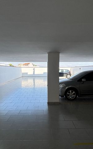 Apartamento à venda com 100m², 2 quartos e 2 vagas Apartamento à venda com 100m², 2 quartos e 2 vagasGaragem