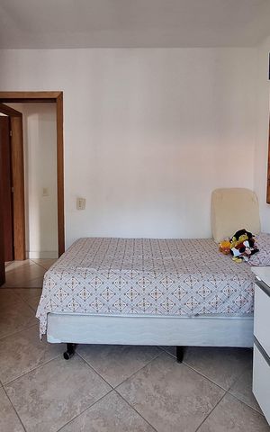 Casa à venda com 194m², 2 quartos e 2 vagas Casa à venda com 194m², 2 quartos e 2 vagasQuarto 2