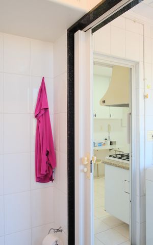 Apartamento à venda com 93m², 3 quartos e 2 vagasBanheiro de serviço