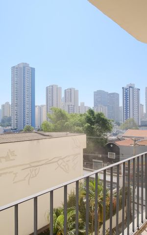 Apartamento à venda com 93m², 3 quartos e 2 vagasVaranda