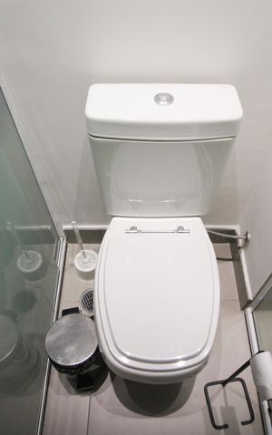 Studio à venda com 30m², 1 quarto e 1 vaga Studio à venda com 30m², 1 quarto e 1 vagaBanheiro