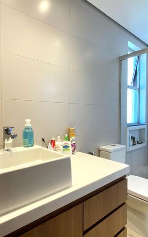 Apartamento à venda com 150m², 4 quartos e 4 vagasBanheiro da Suíte