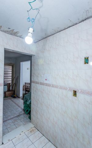 Casa para alugar com 500m², 10 quartos e 15 vagas Casa para alugar com 500m², 10 quartos e 15 vagasBanheiro de serviço desativado