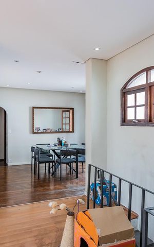 Casa para alugar com 500m², 10 quartos e 15 vagas Casa para alugar com 500m², 10 quartos e 15 vagasHall passagem