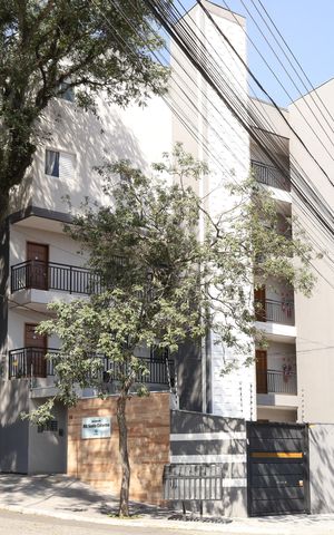 Apartamento à venda com 34m², 2 quartos e sem vaga Apartamento à venda com 34m², 2 quartos e sem vagaFachada - Placa instalada no portão do prédio - Código da placa: WYNY-1094