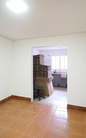 Casa para alugar com 103m², 2 quartos e 1 vaga Casa para alugar com 103m², 2 quartos e 1 vagaSala