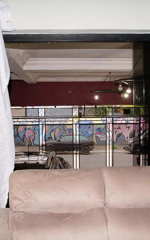 Casa à venda com 350m², 4 quartos e 1 vaga Casa à venda com 350m², 4 quartos e 1 vagaSala