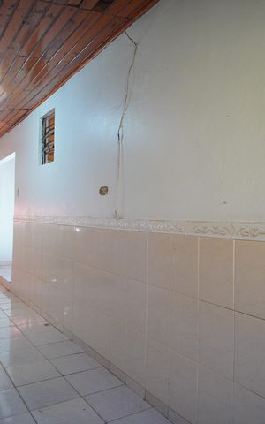 Casa à venda com 170m², 2 quartos e 1 vagacozinha