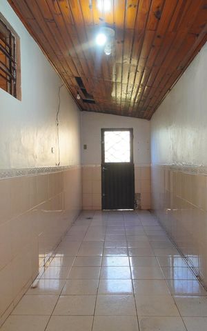 Casa à venda com 170m², 2 quartos e 1 vagacozinha
