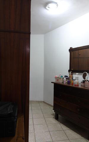 Casa à venda com 150m², 2 quartos e 2 vagasQuarto 2