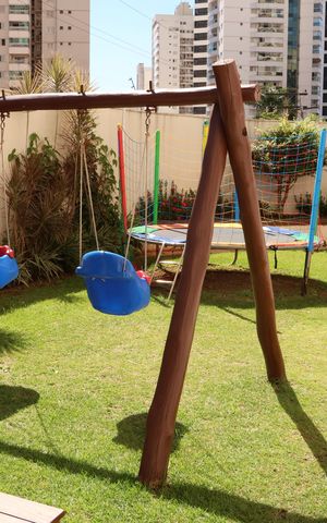 Apartamento para alugar com 167m², 4 quartos e 2 vagasÁrea comum - Playground