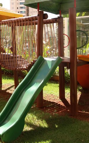 Apartamento para alugar com 167m², 4 quartos e 2 vagasÁrea comum - Playground