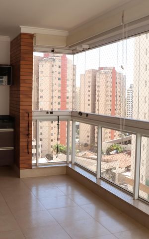 Apartamento para alugar com 167m², 4 quartos e 2 vagasSacada-churrasqueira