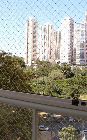Apartamento para alugar com 167m², 4 quartos e 2 vagasVista da Sacada