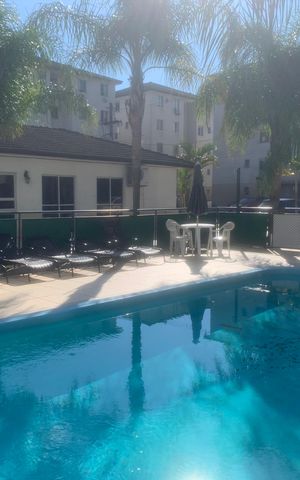 Apartamento para alugar com 47m², 2 quartos e 1 vaga Apartamento para alugar com 47m², 2 quartos e 1 vagaÁrea comum - Piscina