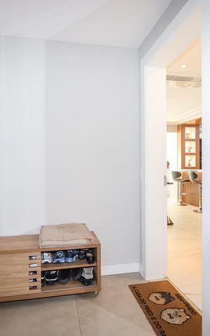 Apartamento à venda com 109m², 3 quartos e 2 vagas Apartamento à venda com 109m², 3 quartos e 2 vagasHall Social