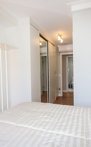 Apartamento à venda com 109m², 3 quartos e 2 vagas Apartamento à venda com 109m², 3 quartos e 2 vagasSuite
