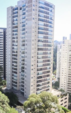 Apartamento à venda com 109m², 3 quartos e 2 vagas Apartamento à venda com 109m², 3 quartos e 2 vagasVista