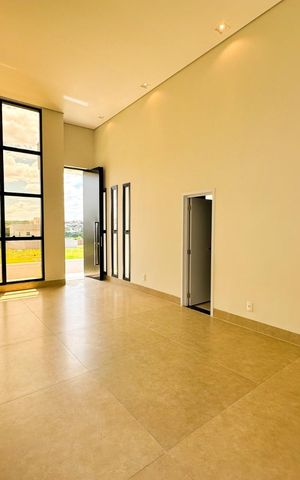 Casa de condomínio para alugar com 212m², 4 quartos e 4 vagas Casa de condomínio para alugar com 212m², 4 quartos e 4 vagasSala
