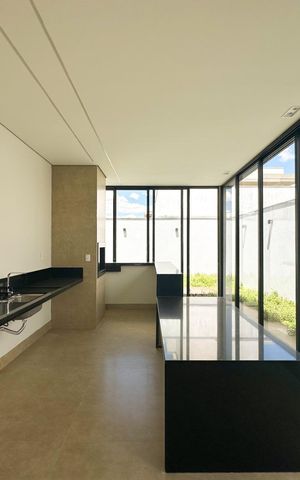 Casa de condomínio para alugar com 212m², 4 quartos e 4 vagas Casa de condomínio para alugar com 212m², 4 quartos e 4 vagasCozinha