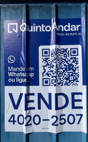 Casa à venda com 150m², 4 quartos e 2 vagasPlaca instalada em 29/04/2026 - Cod.UAIE-168