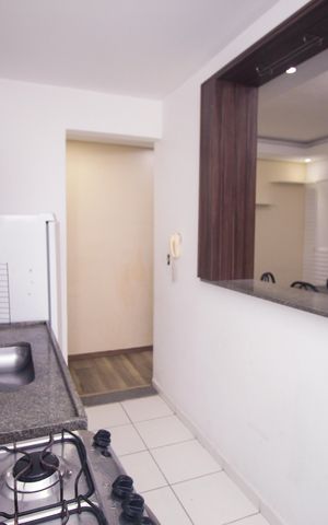 Apartamento para alugar com 55m², 2 quartos e 2 vagas Apartamento para alugar com 55m², 2 quartos e 2 vagasCozinha