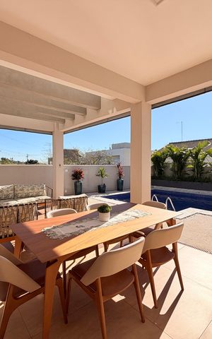 Casa de condomínio à venda com 340m², 3 quartos e 4 vagasQuintal com Churrasqueira e Piscina