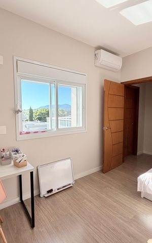 Casa de condomínio à venda com 340m², 3 quartos e 4 vagasSuíte 3