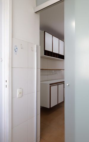 Apartamento à venda com 75m², 2 quartos e 1 vagaÁrea de Serviço