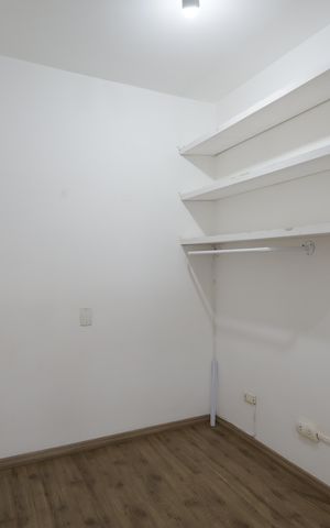 Apartamento à venda com 75m², 2 quartos e 1 vagaEscritório
