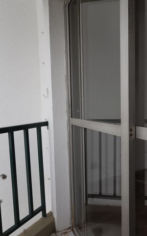 Apartamento à venda com 75m², 2 quartos e 1 vagaVaranda da Sala