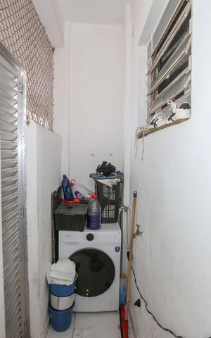 Apartamento à venda com 74m², 2 quartos e sem vagaCozinha e Área de Serviço