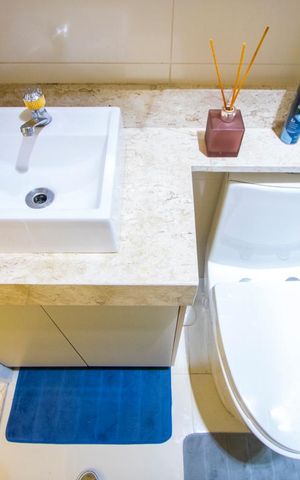 Apartamento à venda com 85m², 3 quartos e 2 vagas Apartamento à venda com 85m², 3 quartos e 2 vagasBanheiro social